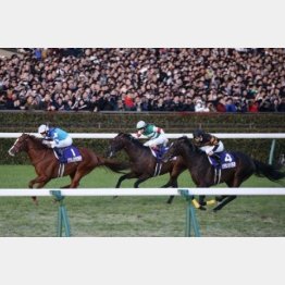 キタサンブラックは3着に沈む