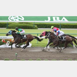 平城京Sでは0秒2差②着でレート110