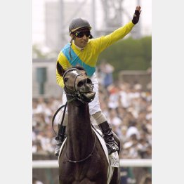 2007年ダービーを制した牝馬のウオッカ