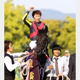13年天皇賞・春は馬場読み通りフェノーメノの勝利