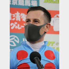 デムーロ、流れを変えてくれ