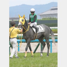 ２勝クラスでも首位争い