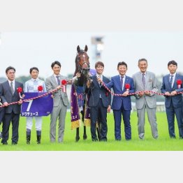 ①着ドウデュース（武豊騎手）「ドウデュースと勝てたことが本当にうれしいです」