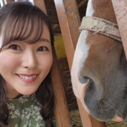 〈109〉グリーンチャンネル「中央競馬全レース中継」で活躍中の梅澤真理子さん（２）