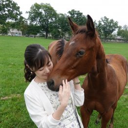 〈109〉グリーンチャンネル「中央競馬全レース中継」で活躍中の梅澤真理子さん（５）