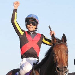 【有馬記念】レガレイラ連覇です